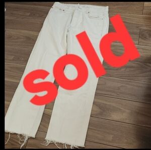 🔥White Frayed Hem Jeans